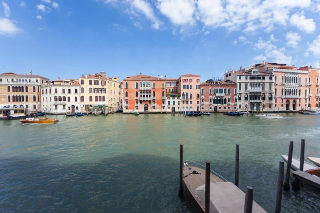 Palazzo Alvera Grand Canal Venedig Exterior foto