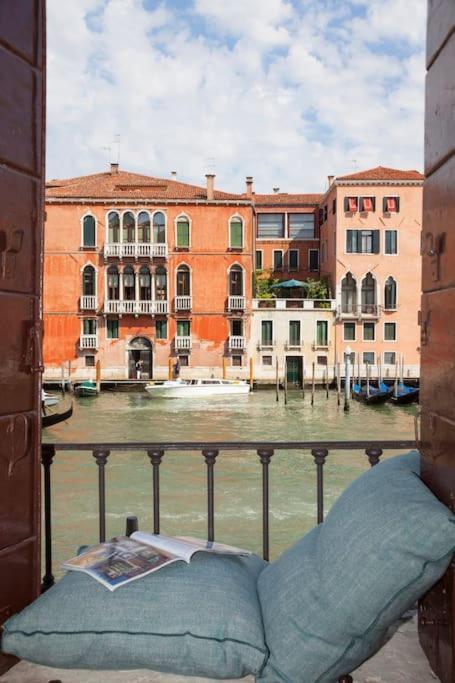 Palazzo Alvera Grand Canal Venedig Exterior foto